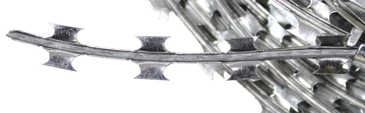 Stacheldraht, Metall verzinkt, ca. 50 m, Durchmesser 30 cm